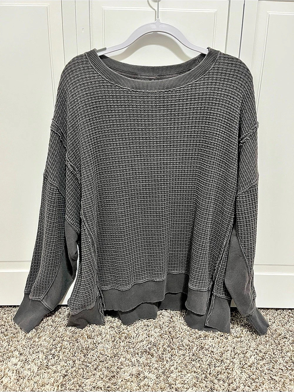 American Eagle Crewneck